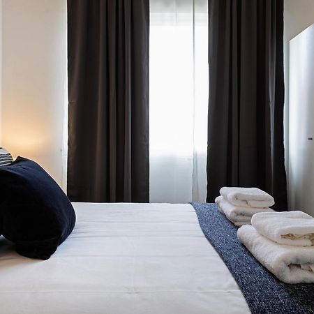 Modern 1-Bedroom Apartment, Beach 5-Min Walk, Free Parking 韦茅斯 外观 照片